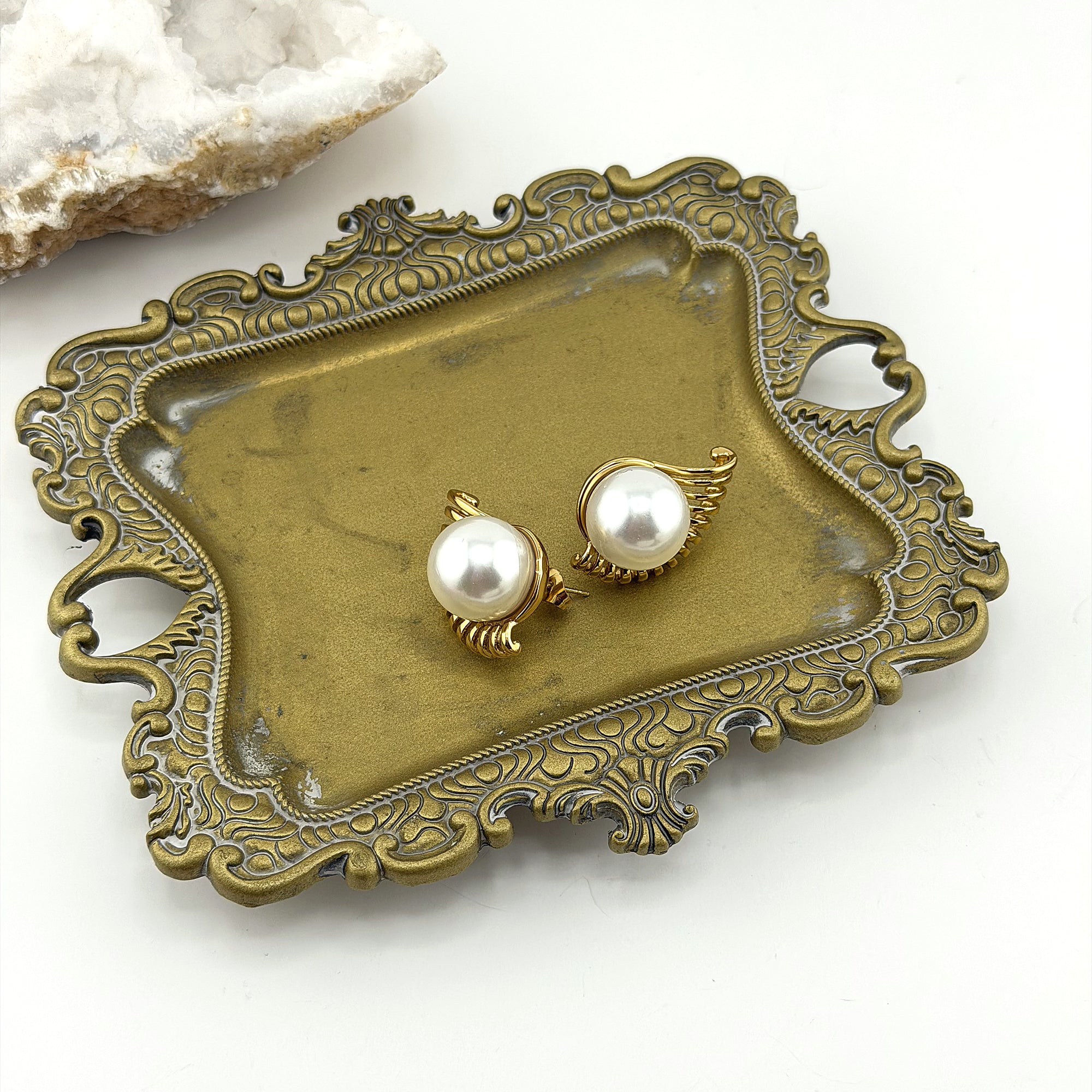 Pearl Fan Stud Earrings 18K Waterproof