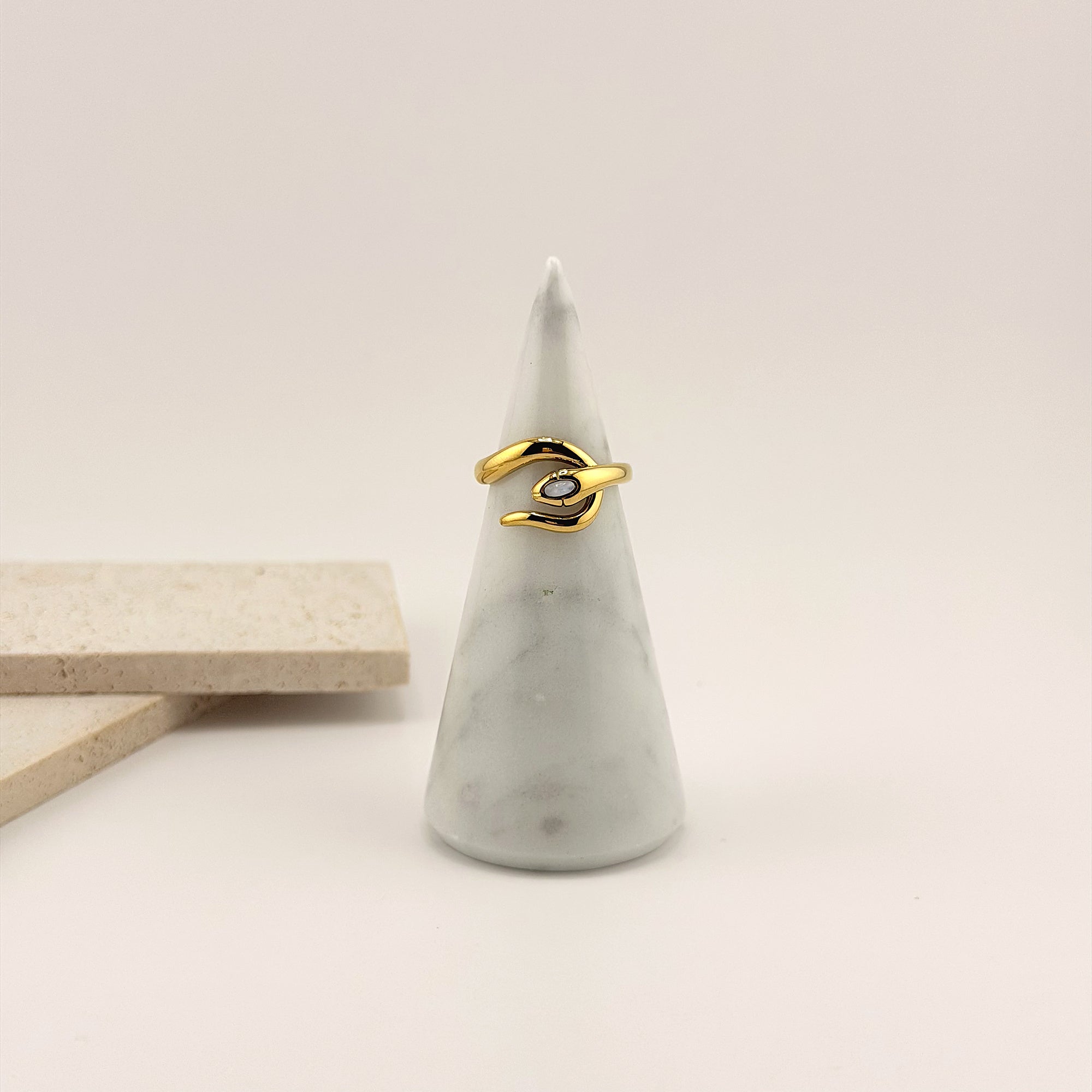 Serpent Gaze Ring 18K Waterproof