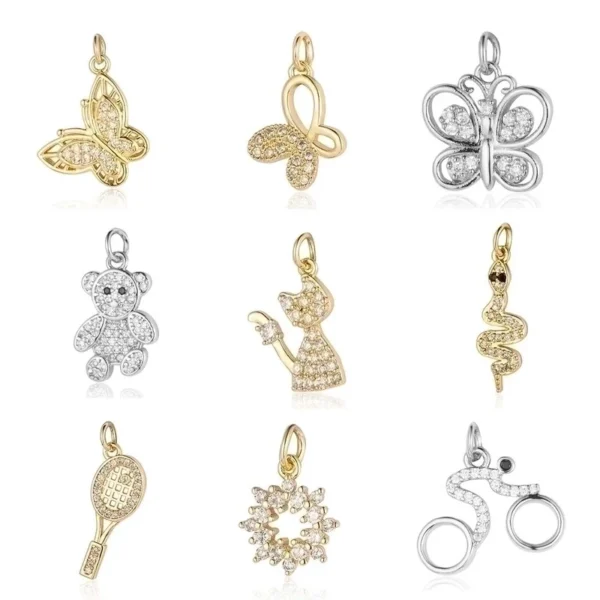 Dije de  mariposa 18K - Image 2