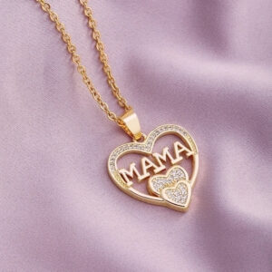 Collar de corazón mamá 18K