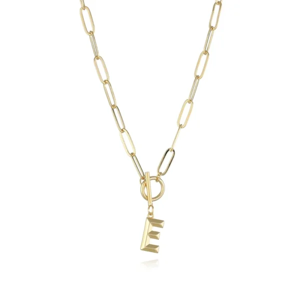 Collar con colgante letra "E" 18K