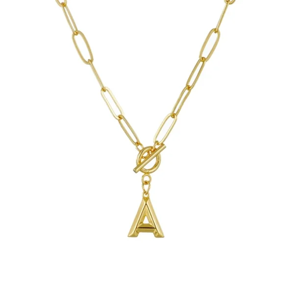 Collar con colgante letra "A" 18K
