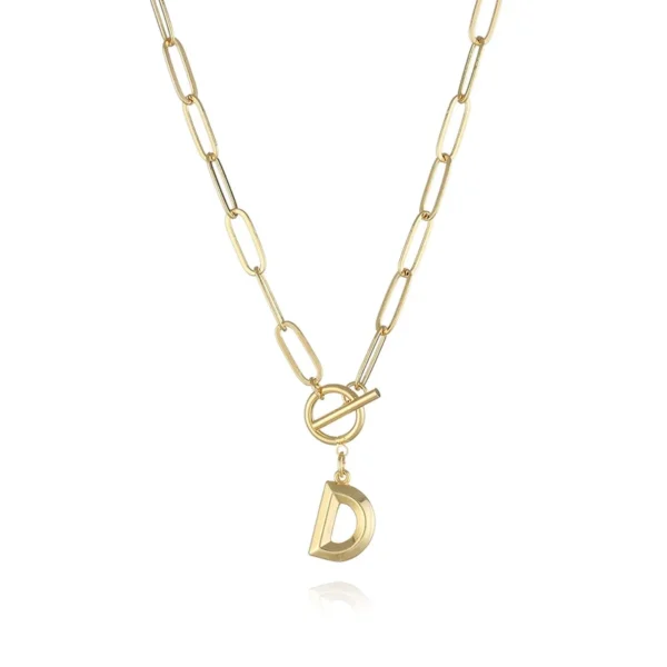 Collar con colgante letra "D" 18K