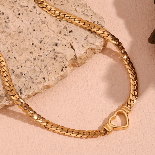 Collar con forma de corazón 18K - Image 2