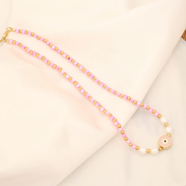 Collar con piedra natural de ojo 18K