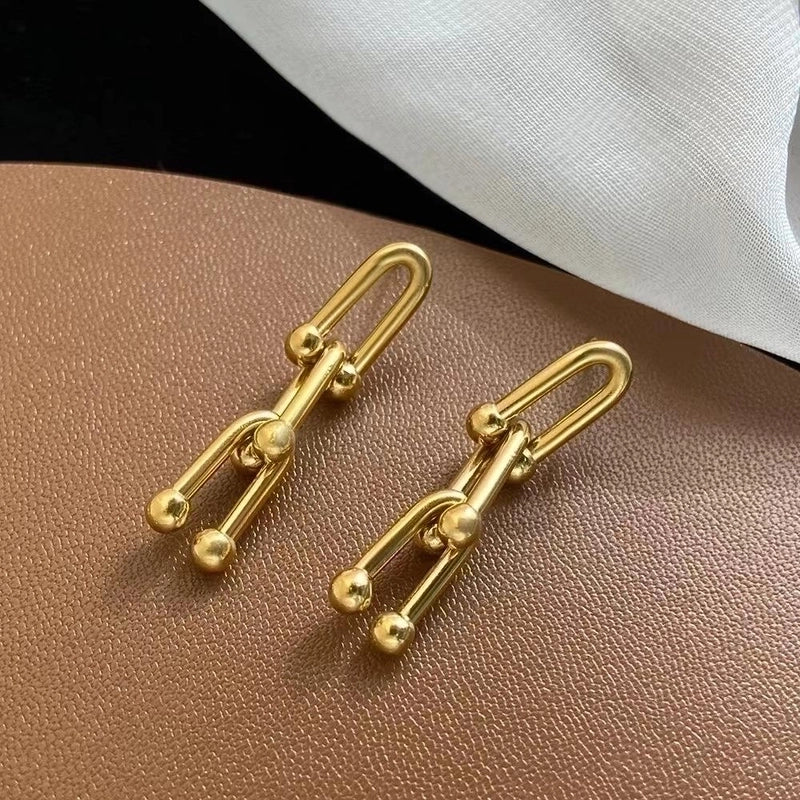 Aretes de estilo vintage 18K