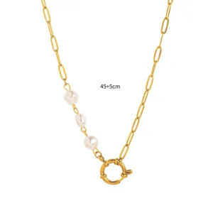 Collar minimalista con colgante18K