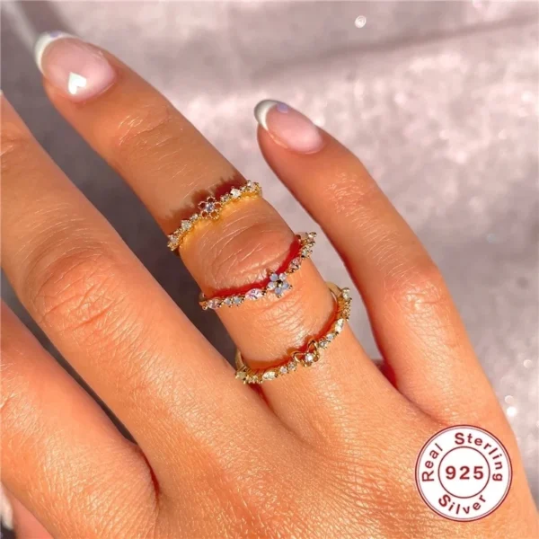 Anillo de flor ovalada cuadrada 18K - Image 2
