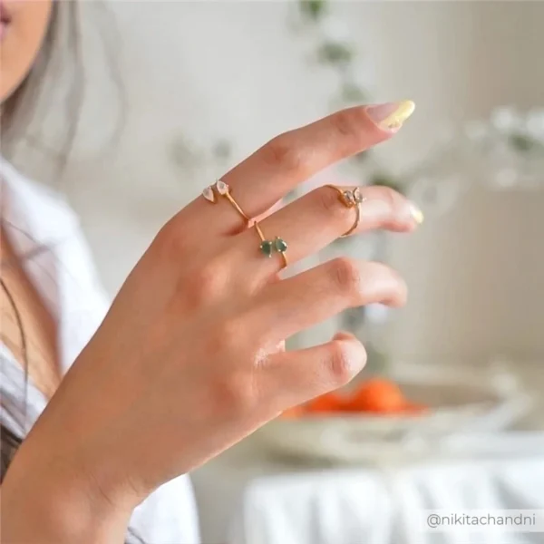 Anillo abierto minimalista 18K - Image 2